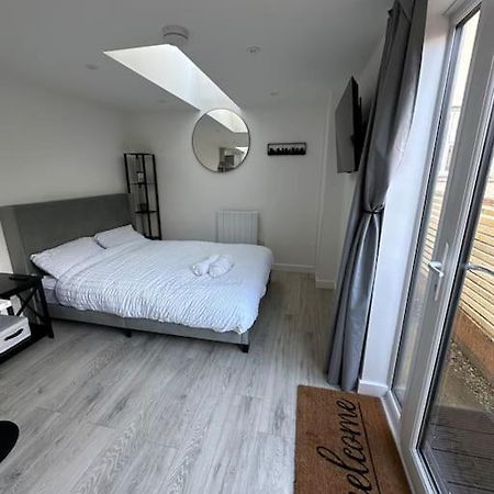 Whitsun Studio - Brand New Listing! Bristol Zewnętrze zdjęcie